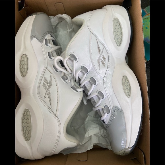 Reebok question low size 10.5 with original box - Picture 1 of 7